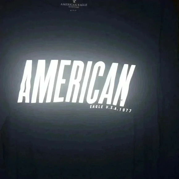 AMERICAN EAGLE REFLECTIVE LOGO BLUE T-SHIRT SZM - Picture 3 of 8